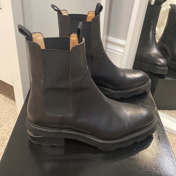 ALEXANDER WANG ankle boots
Black Andy Boots - Picture 4 of 13